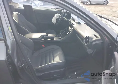 2025 Lexus Is 350 F Sport z USA, uszkodzony, nr VIN JTHGZ1E27S5040102